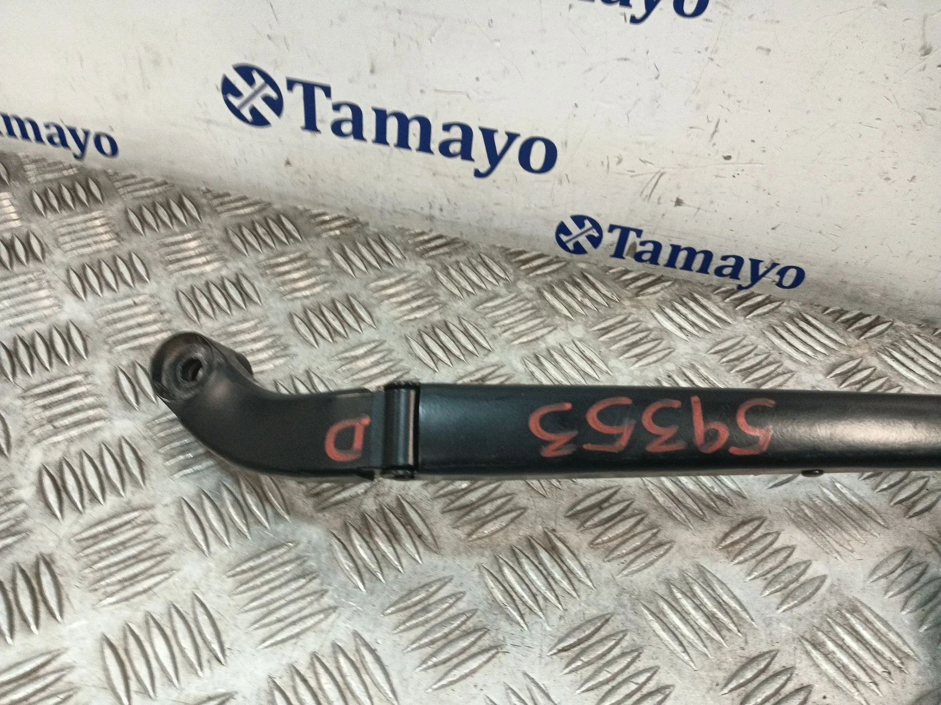 Brazo Limpia Delantero Derecho para Mazda Cx-3 (Dk)