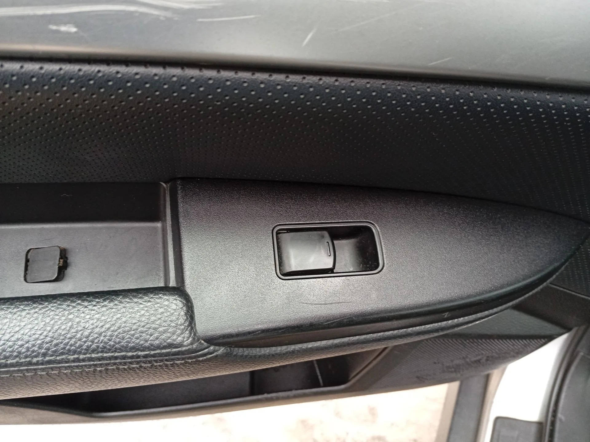 Mando Elevalunas Trasero Izquierdo para Subaru Legacy V (Bm)