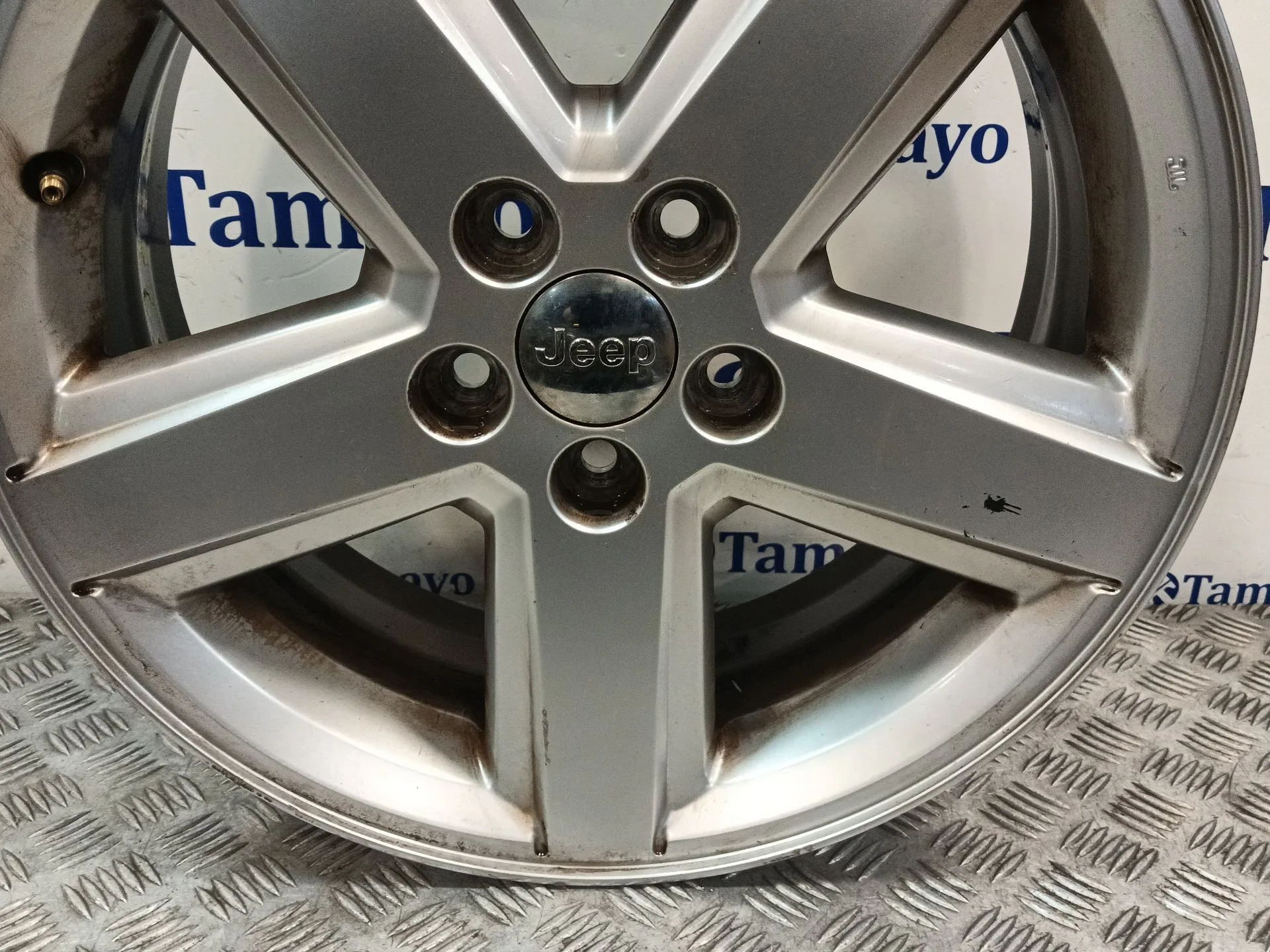 Llanta para Jeep Compass (Mk49)