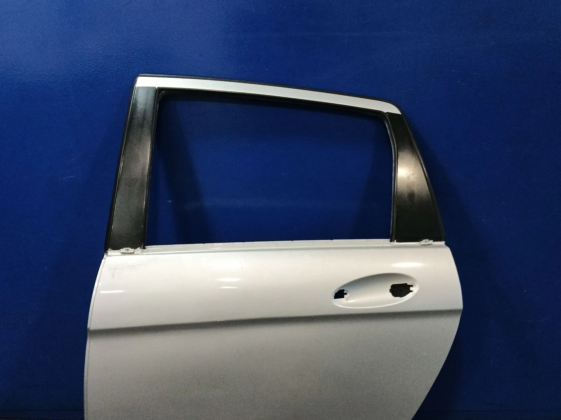 Puerta Trasera Izquierda para Mercedes-Benz Clase B (W245)