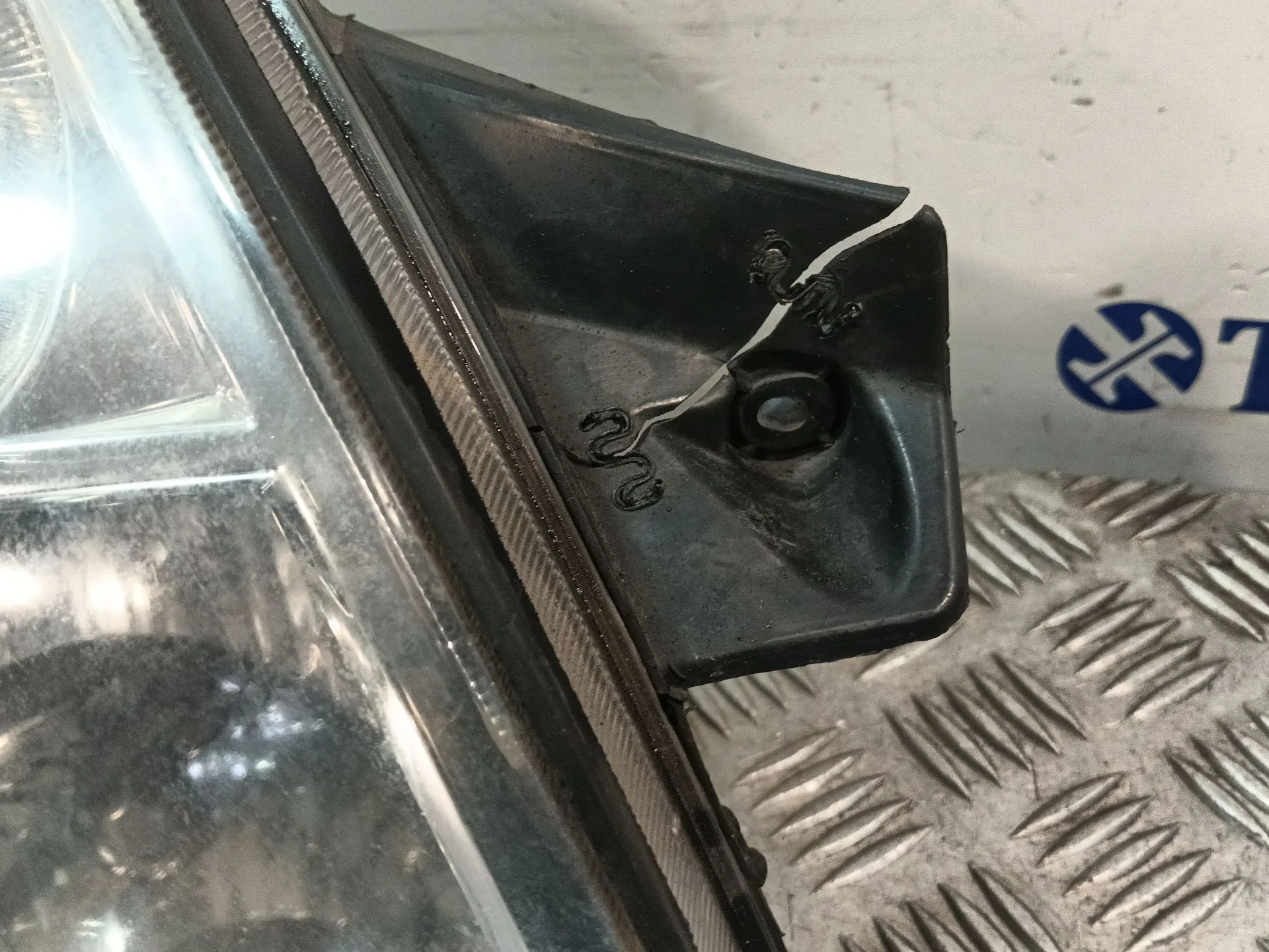 Faro Derecho para Kia Picanto I (Sa)