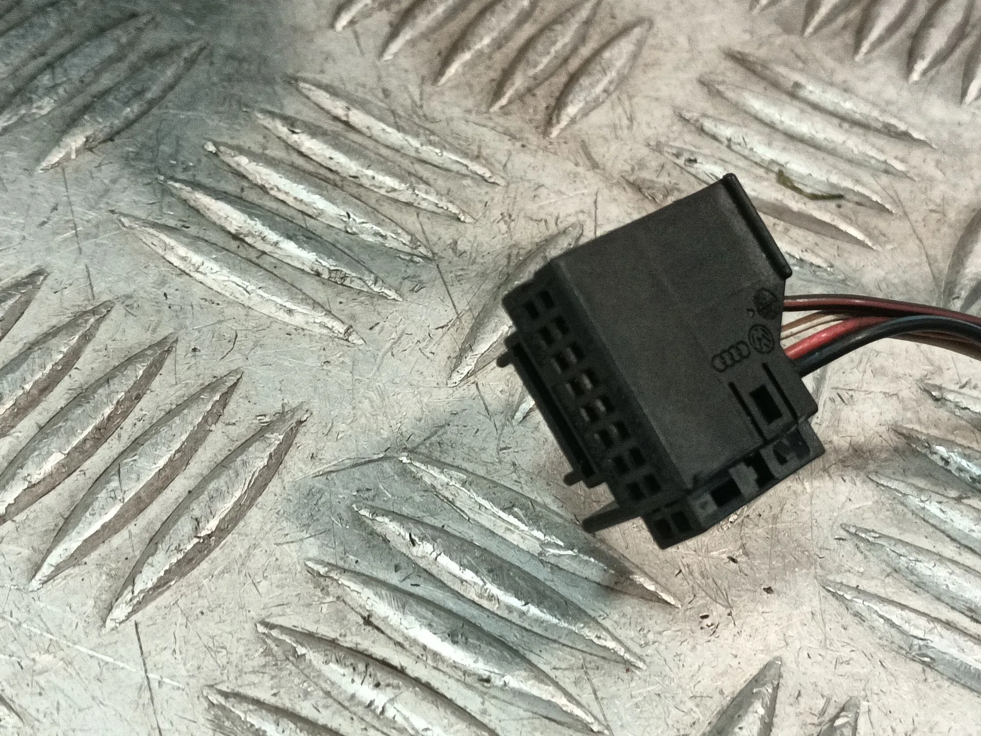 Retrovisor Derecho para Audi A3 (8P1)