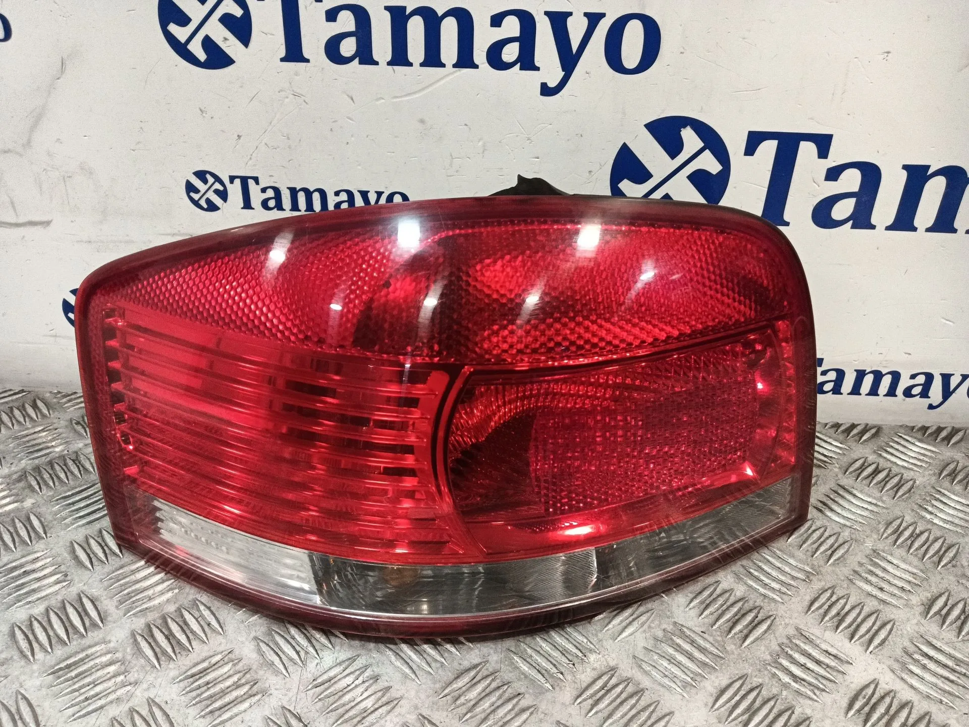 Piloto Trasero Izquierdo para Audi A3 (8P1)