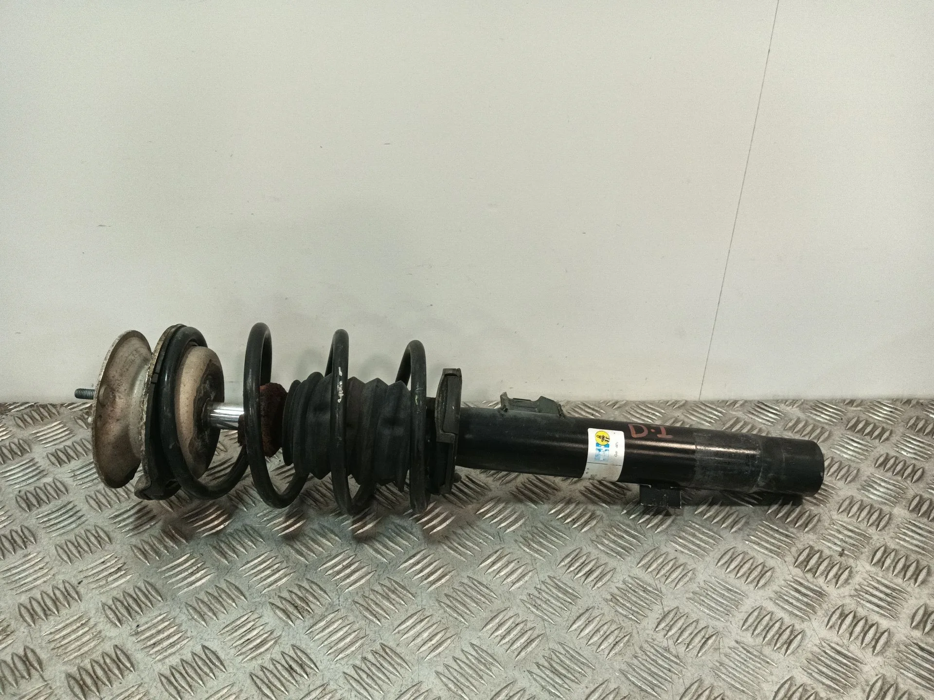 Amortiguador Delantero Izquierdo para Bmw 1 (E87)
