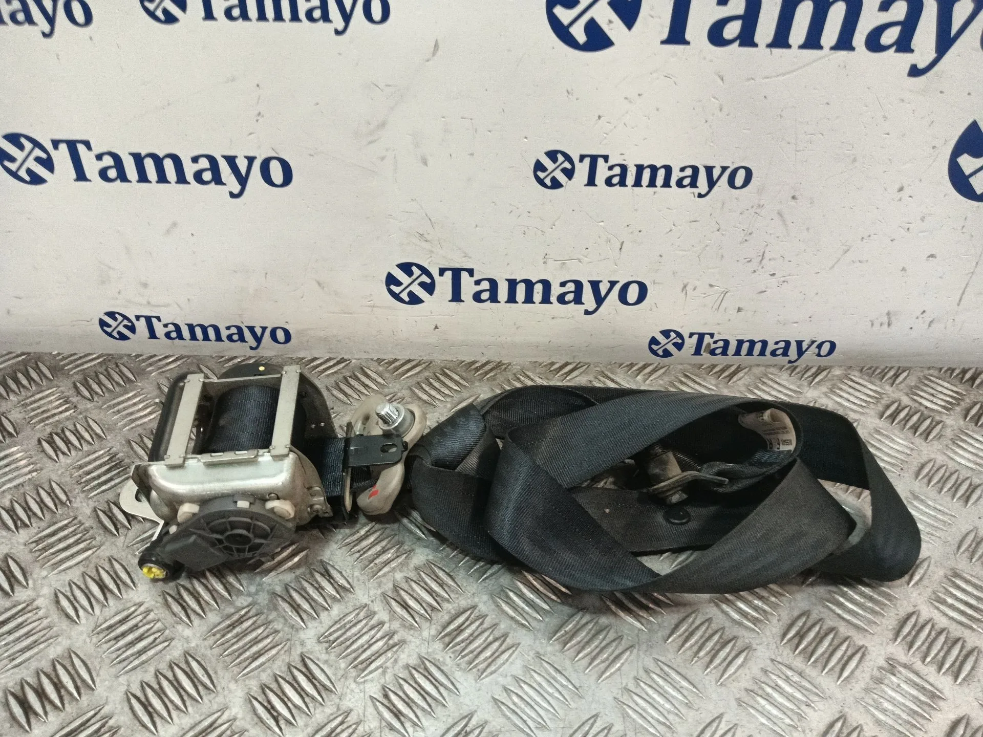 Cinturon Seguridad Delantero Derecho para Nissan Juke (F15)