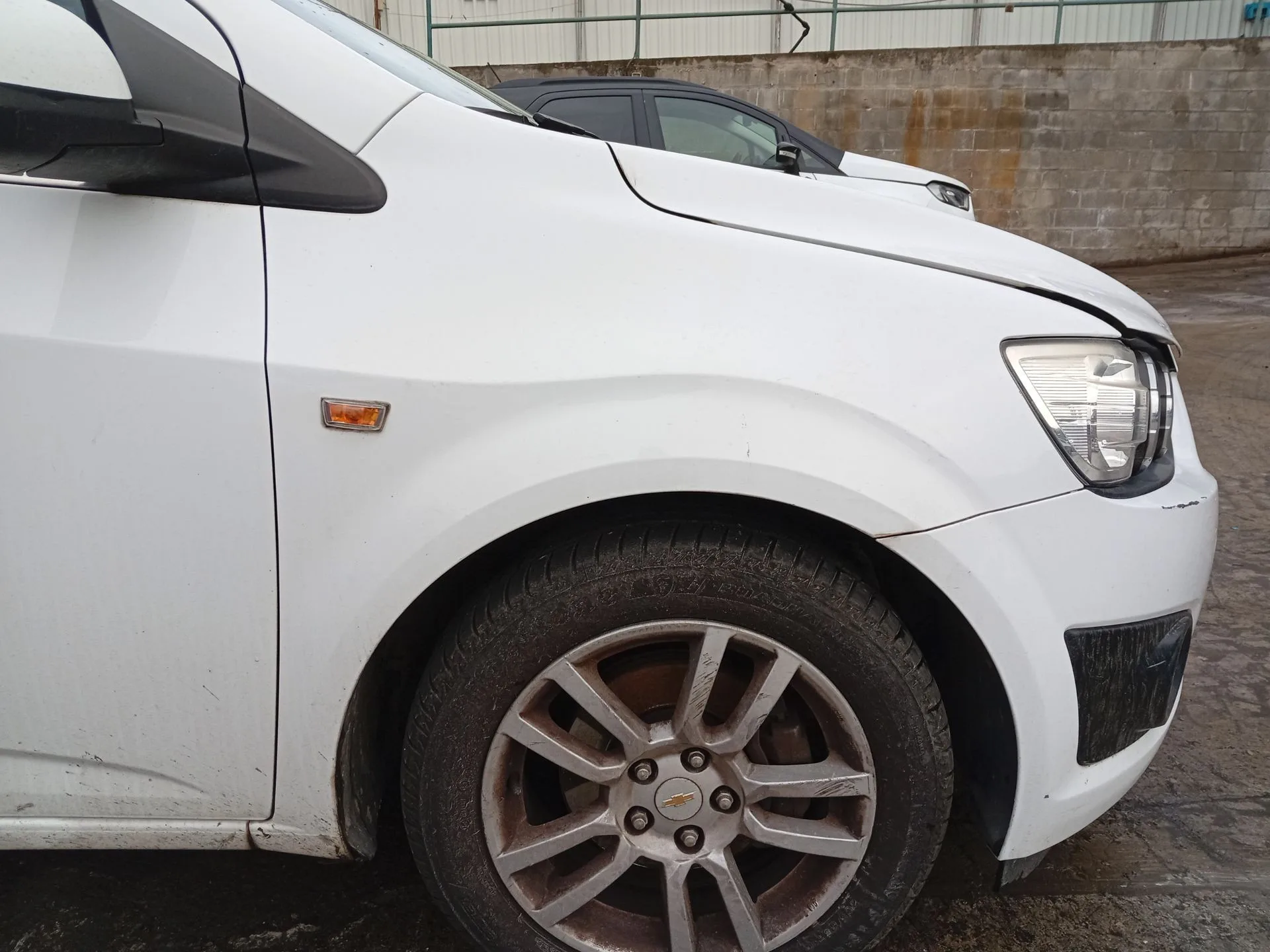 Aleta Delantera Derecha para Chevrolet Aveo Hatchback (T300)