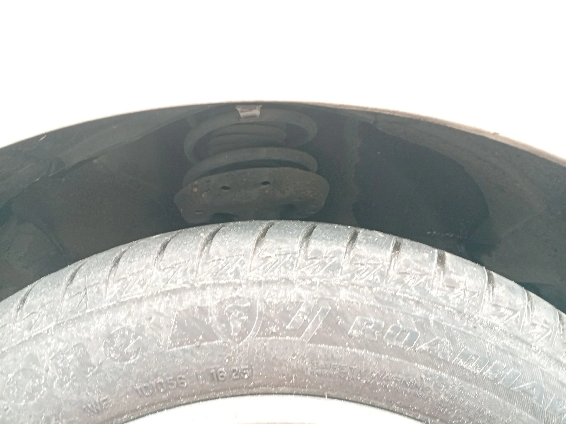 Amortiguador Delantero Derecho para Chevrolet Aveo Hatchback (T300)