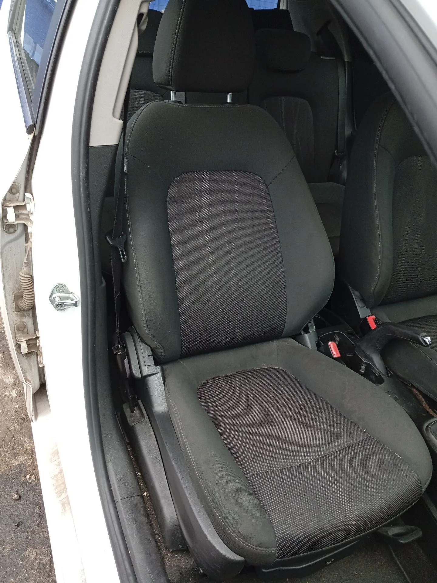 Asiento Delantero Derecho para Chevrolet Aveo Hatchback (T300)