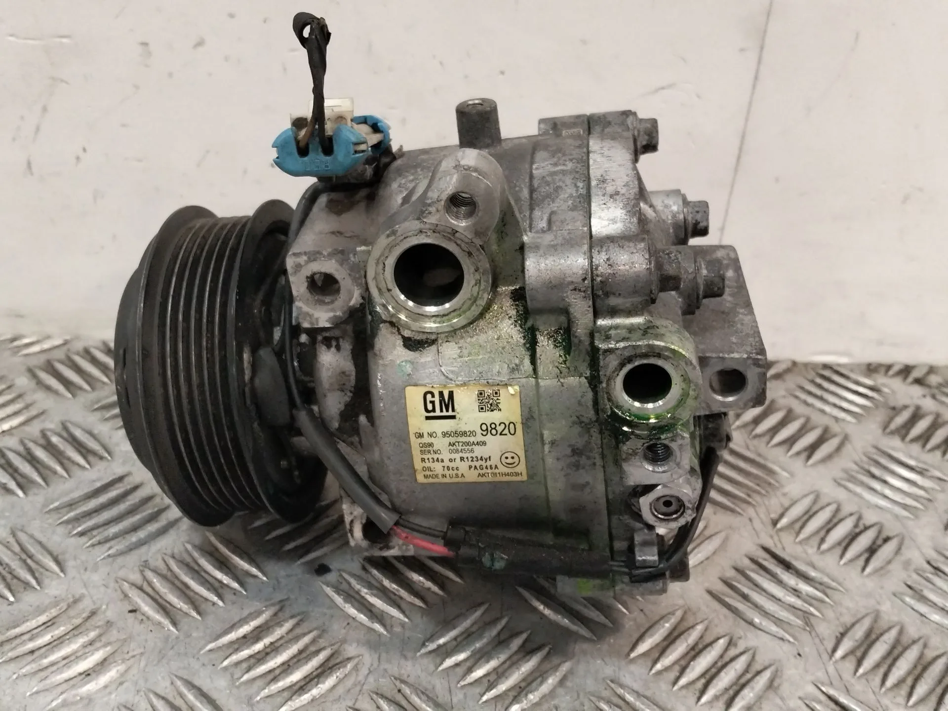 Compresor Aire Acondicionado para Chevrolet Aveo Hatchback (T300)