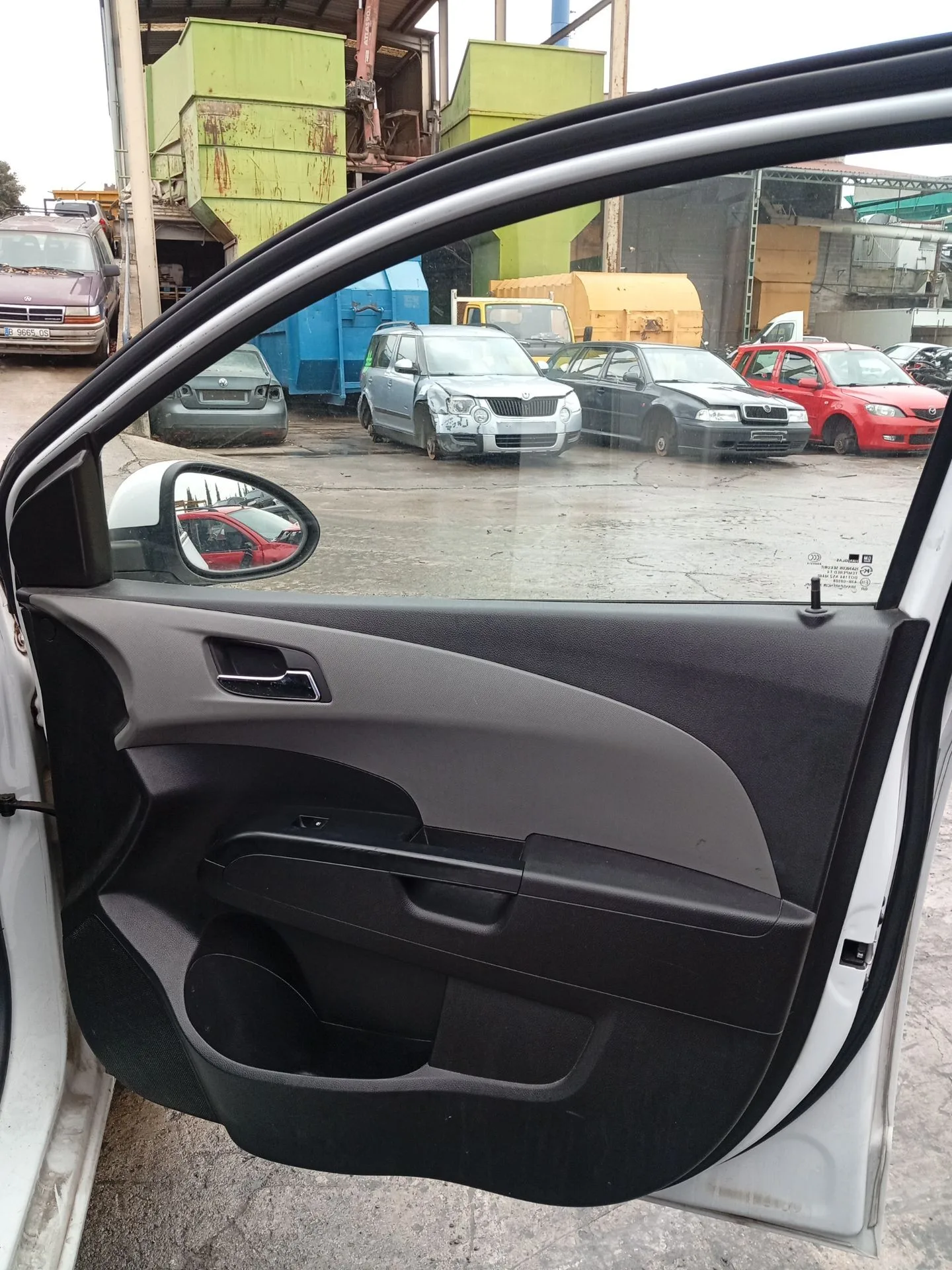 Elevalunas Delantero Derecho para Chevrolet Aveo Hatchback (T300)
