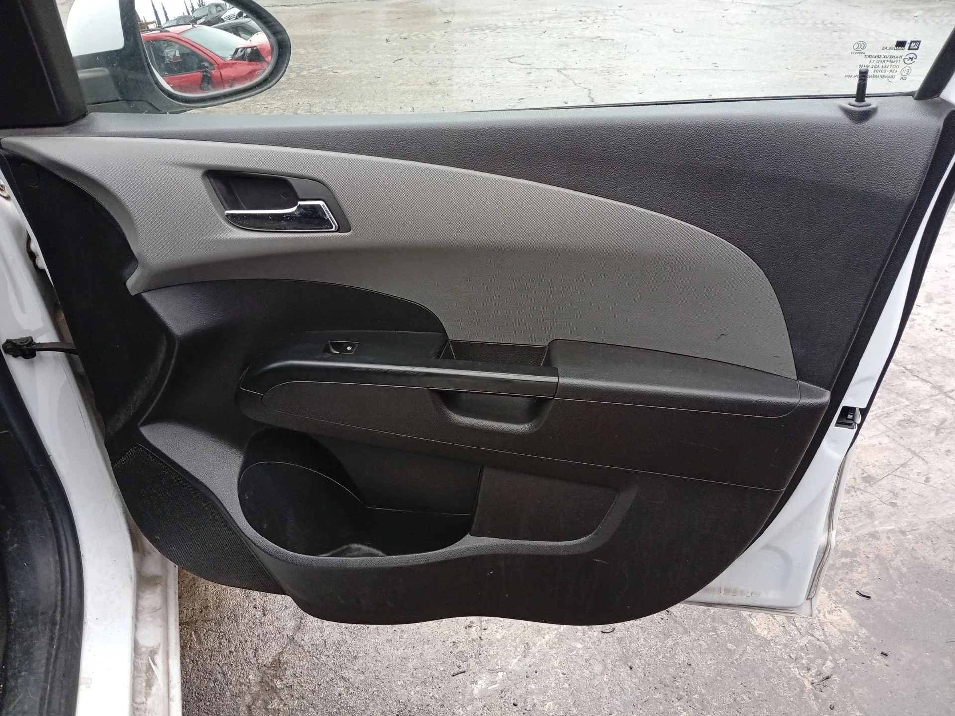 Elevalunas Delantero Derecho para Chevrolet Aveo Hatchback (T300)