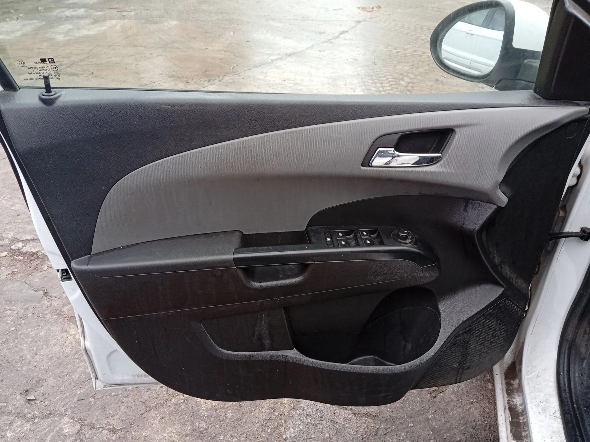 Elevalunas Delantero Izquierdo para Chevrolet Aveo Hatchback (T300)