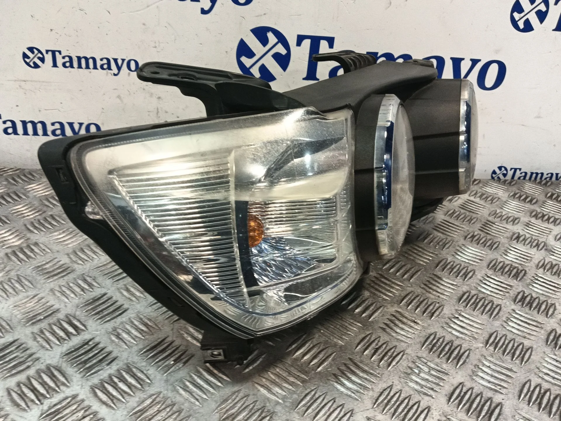 Faro Derecho para Chevrolet Aveo Hatchback (T300)