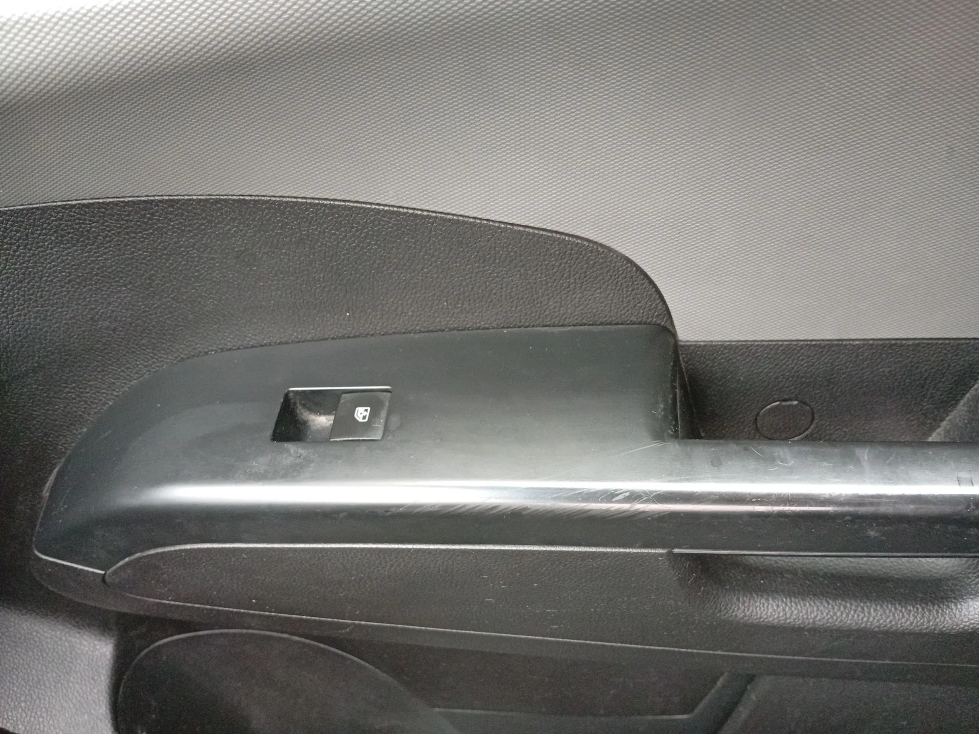 Mando Elevalunas Delantero Derecho para Chevrolet Aveo Hatchback (T300)