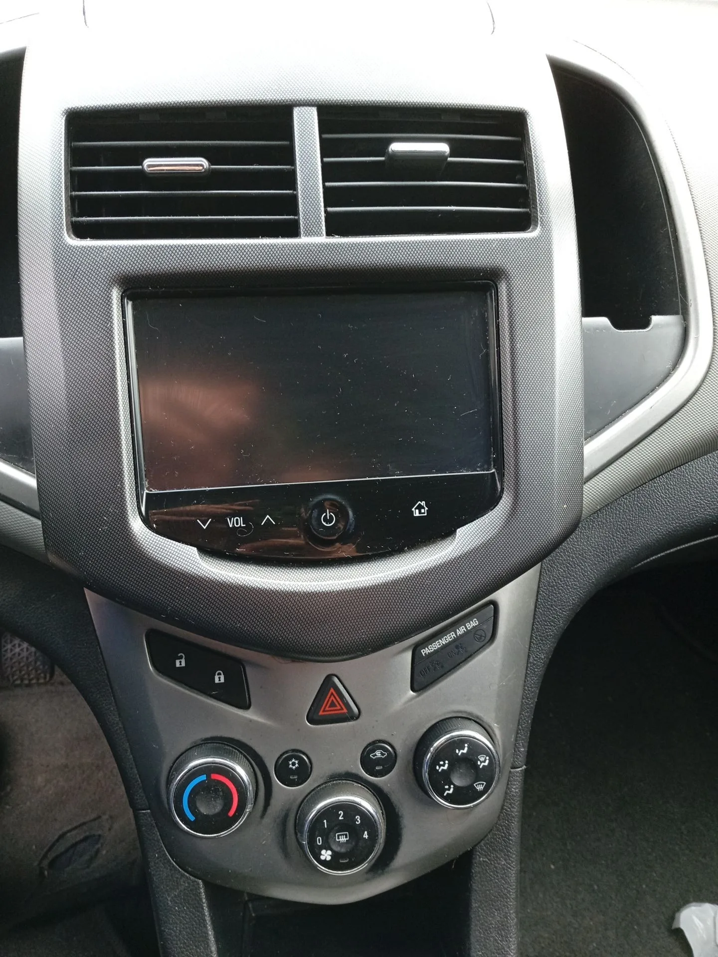 Pantalla / Mando Multifuncion para Chevrolet Aveo Hatchback (T300)