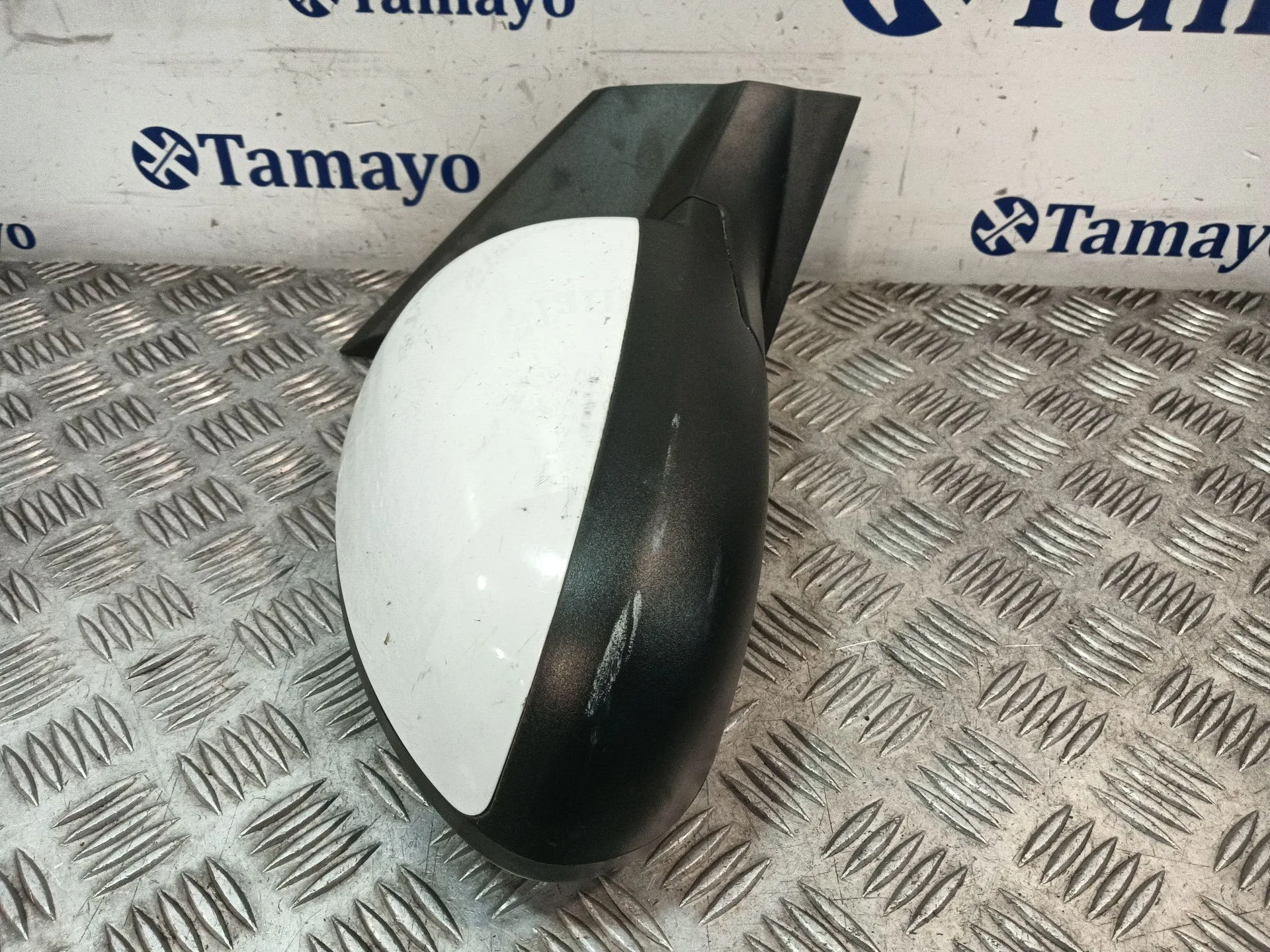 Retrovisor Derecho para Chevrolet Aveo Hatchback (T300)