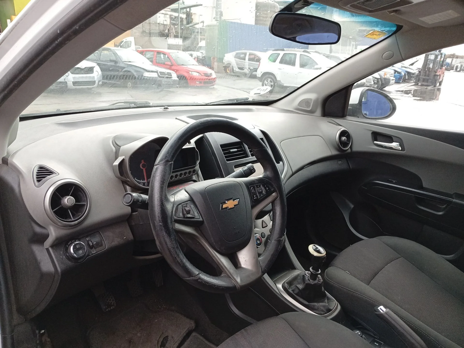 Salpicadero para Chevrolet Aveo Hatchback (T300)
