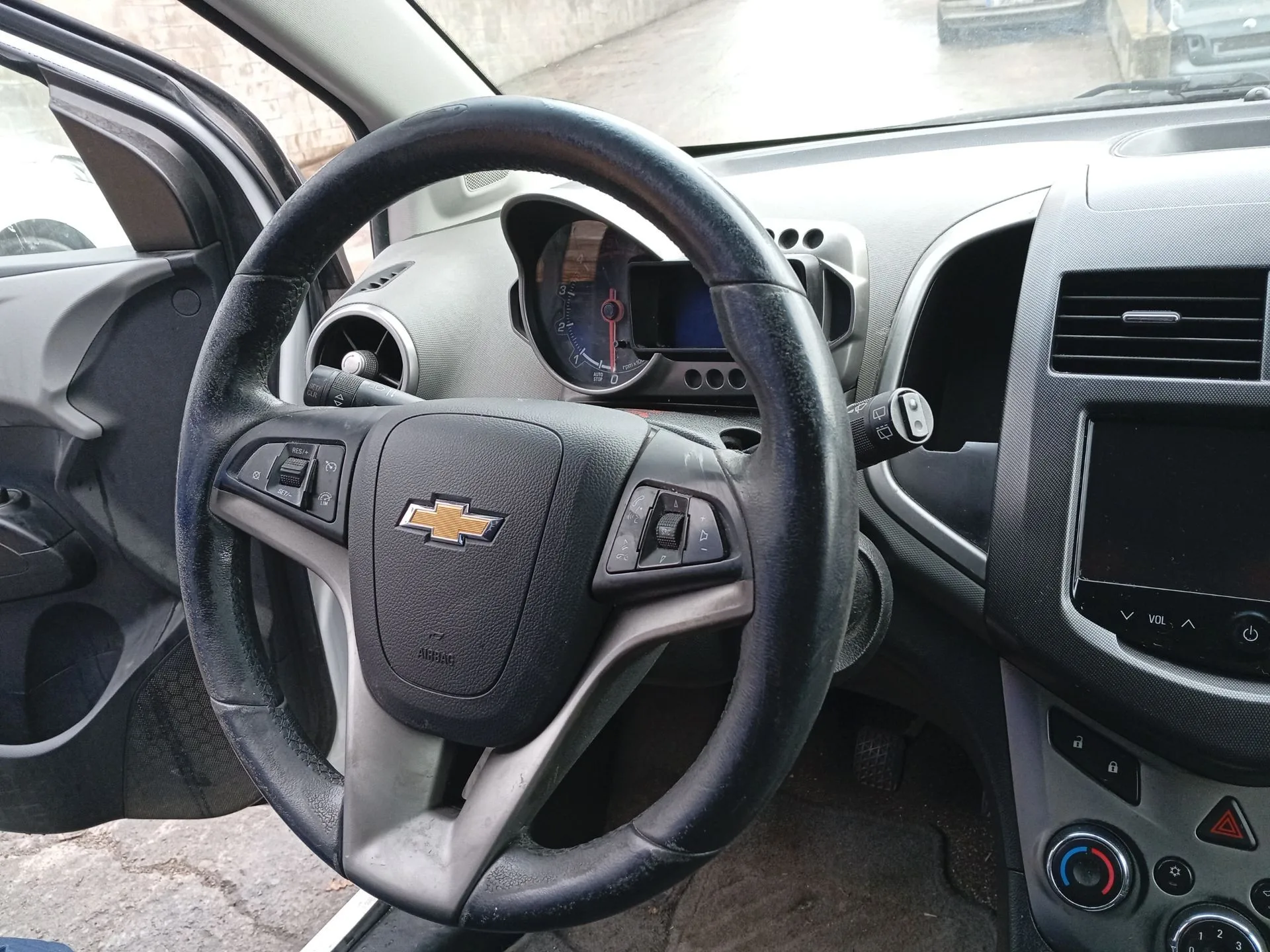 Volante para Chevrolet Aveo Hatchback (T300)