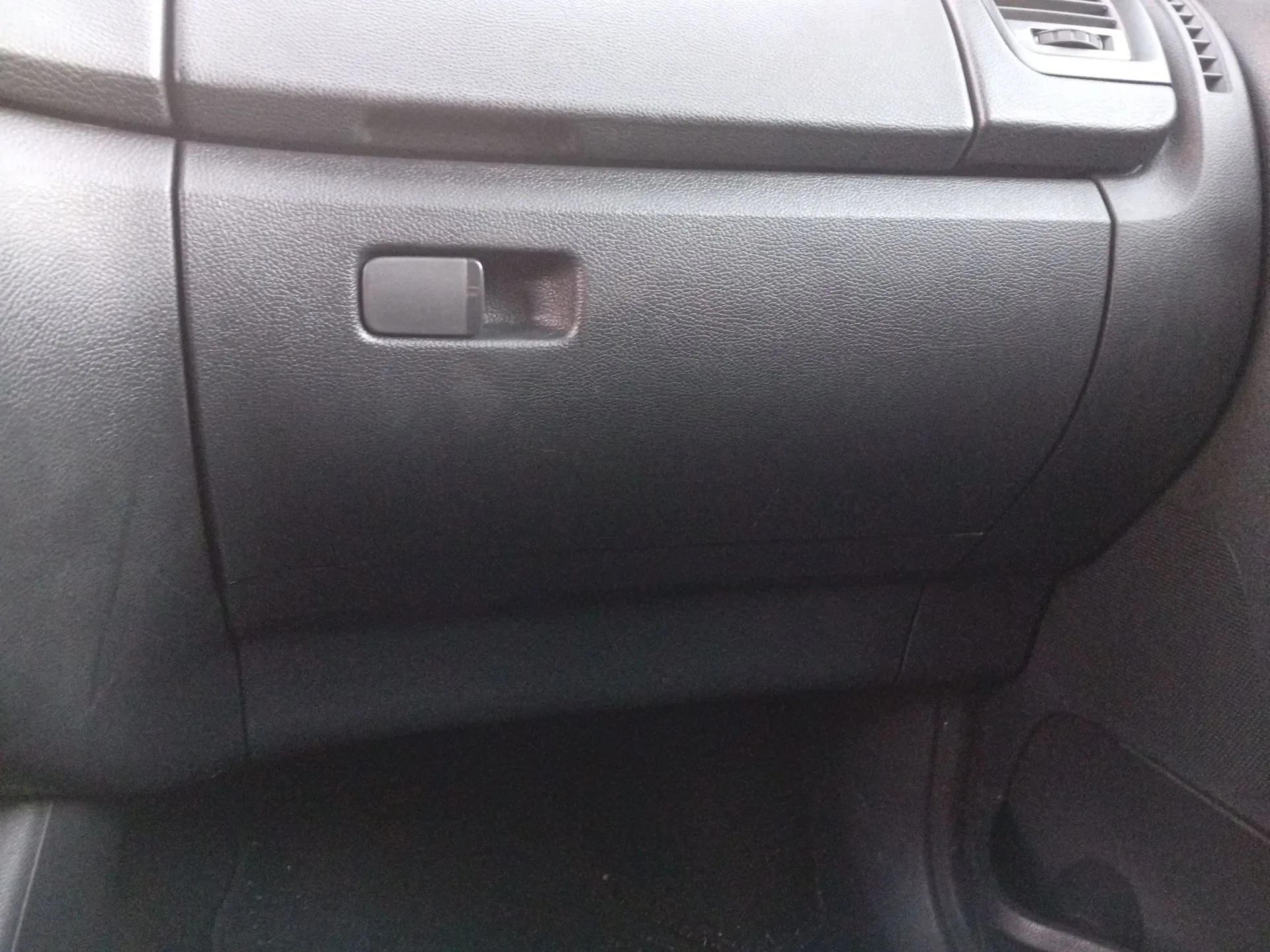 Guantera para Skoda Fabia Ii (542)