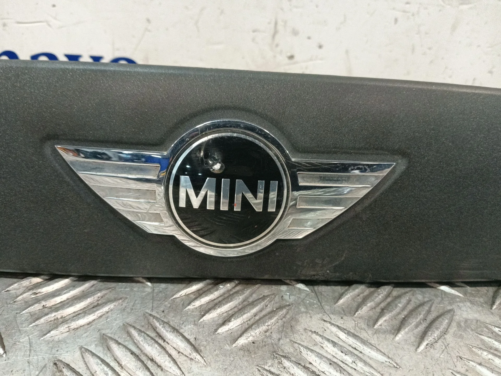 Maneta Exterior Porton para Bmw Mini (F56)