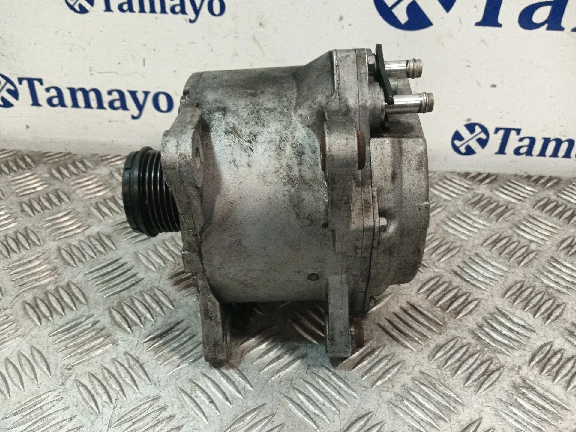 Alternador para Audi A8 D3 (4E2, 4E8)