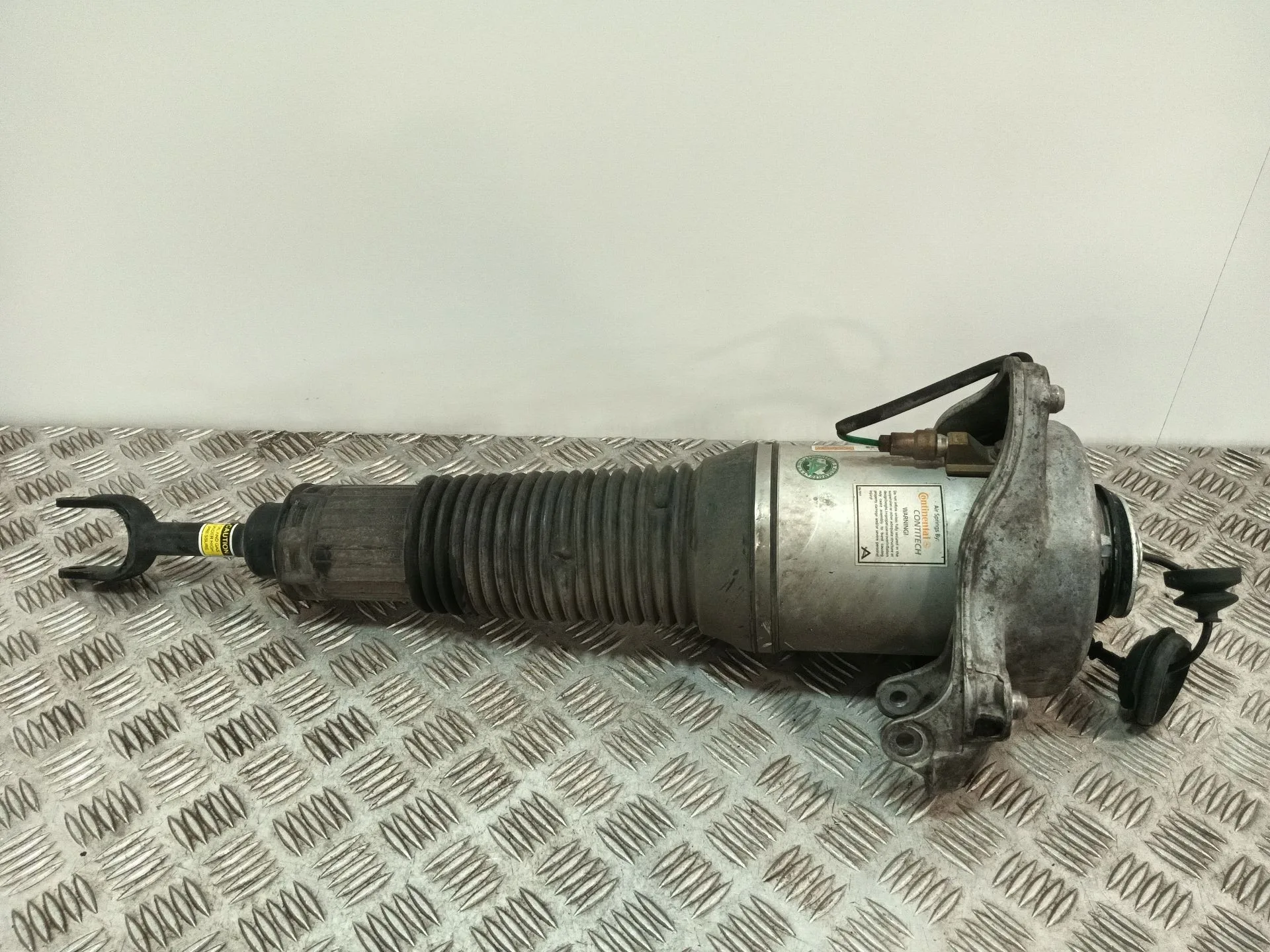 Amortiguador Delantero Derecho para Audi A8 D3 (4E2, 4E8)