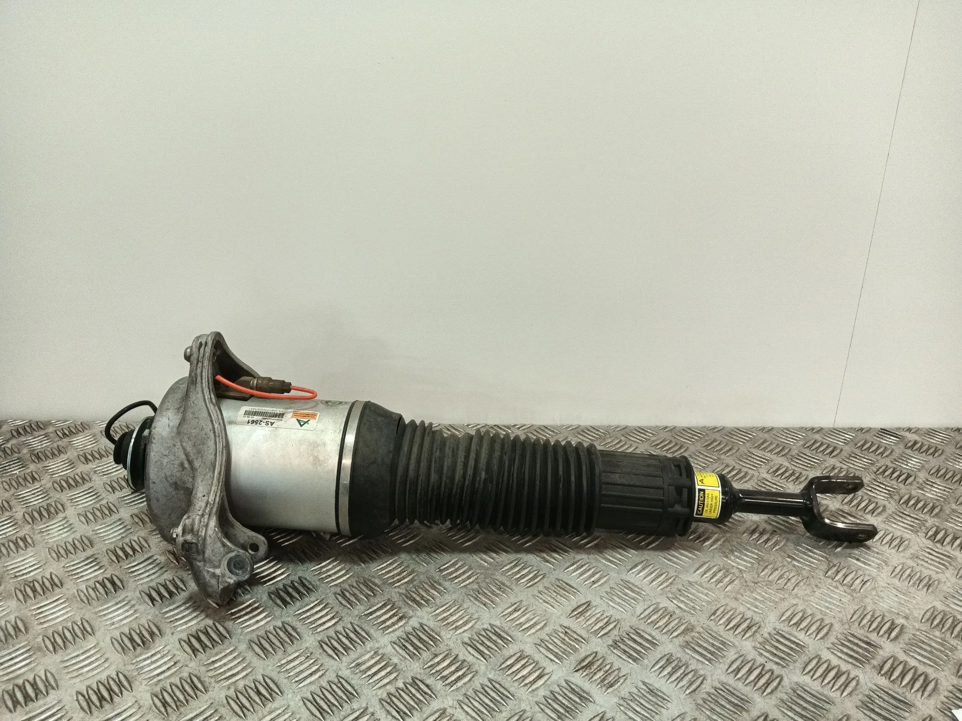 Amortiguador Delantero Izquierdo para Audi A8 D3 (4E2, 4E8)
