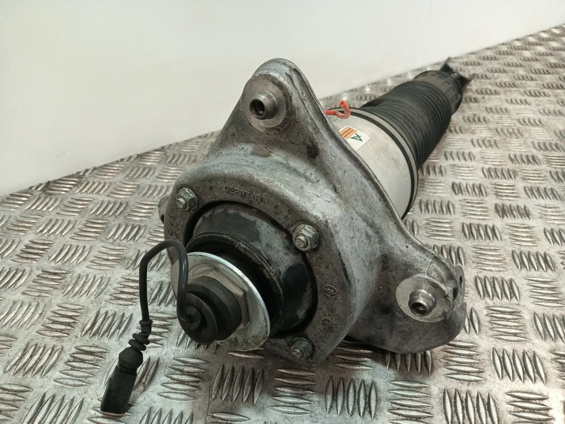 Amortiguador Delantero Izquierdo para Audi A8 D3 (4E2, 4E8)