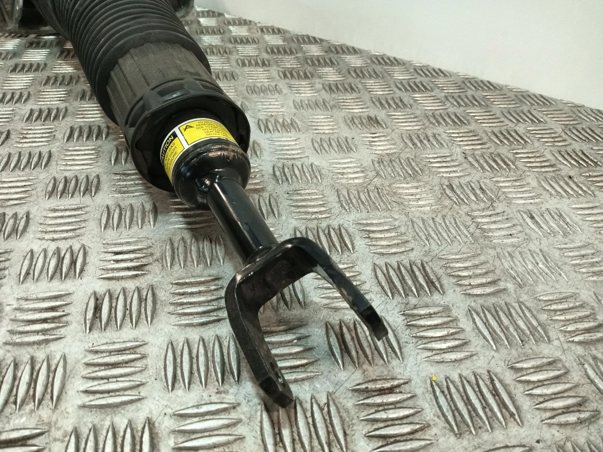 Amortiguador Delantero Izquierdo para Audi A8 D3 (4E2, 4E8)