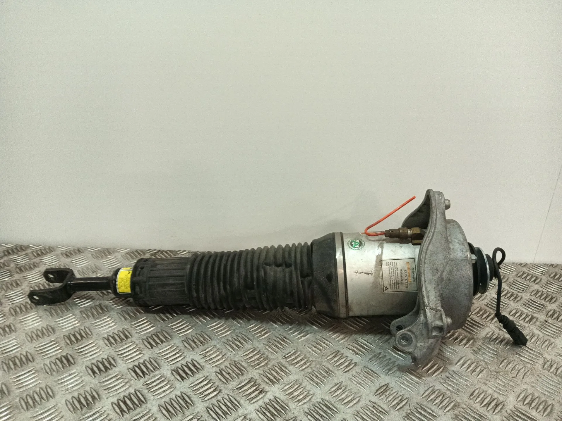 Amortiguador Delantero Izquierdo para Audi A8 D3 (4E2, 4E8)