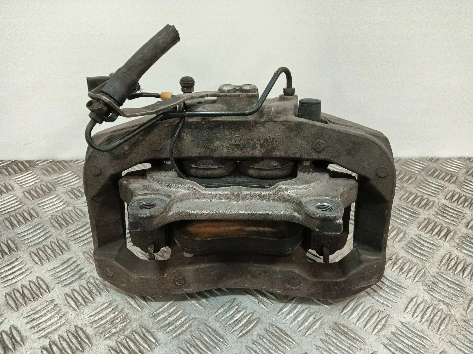 Pinza Freno Delantera Derecha para Audi A8 D3 (4E2, 4E8)