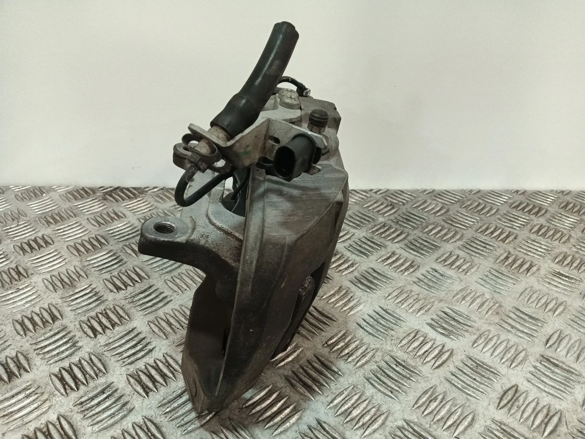 Pinza Freno Delantera Izquierda para Audi A8 D3 (4E2, 4E8)