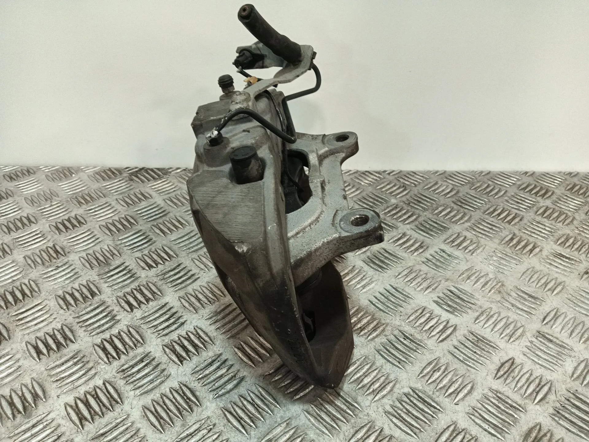 Pinza Freno Delantera Izquierda para Audi A8 D3 (4E2, 4E8)