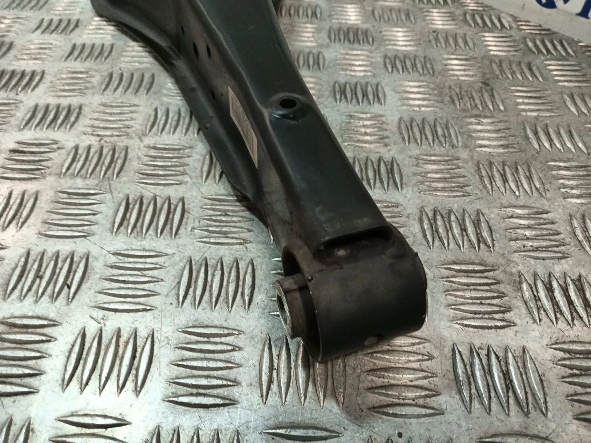 Brazo Suspension Superior Delantero Derecho para Renault Clio Ii Fase Ii (B/Cb0)