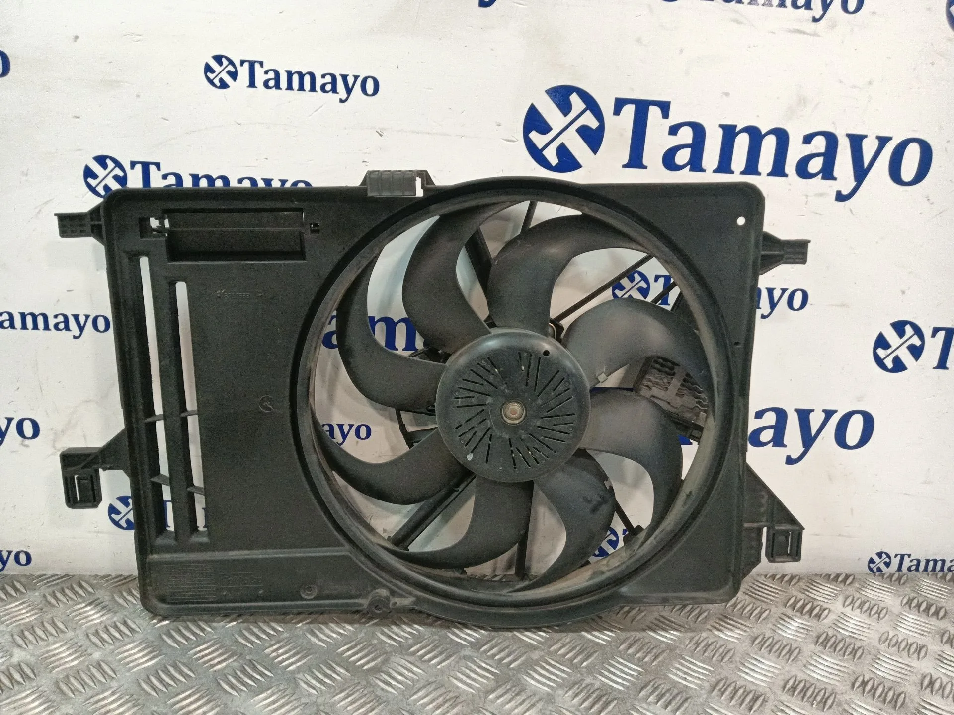 Electroventilador para Ford Focus C-Max (Dm2)