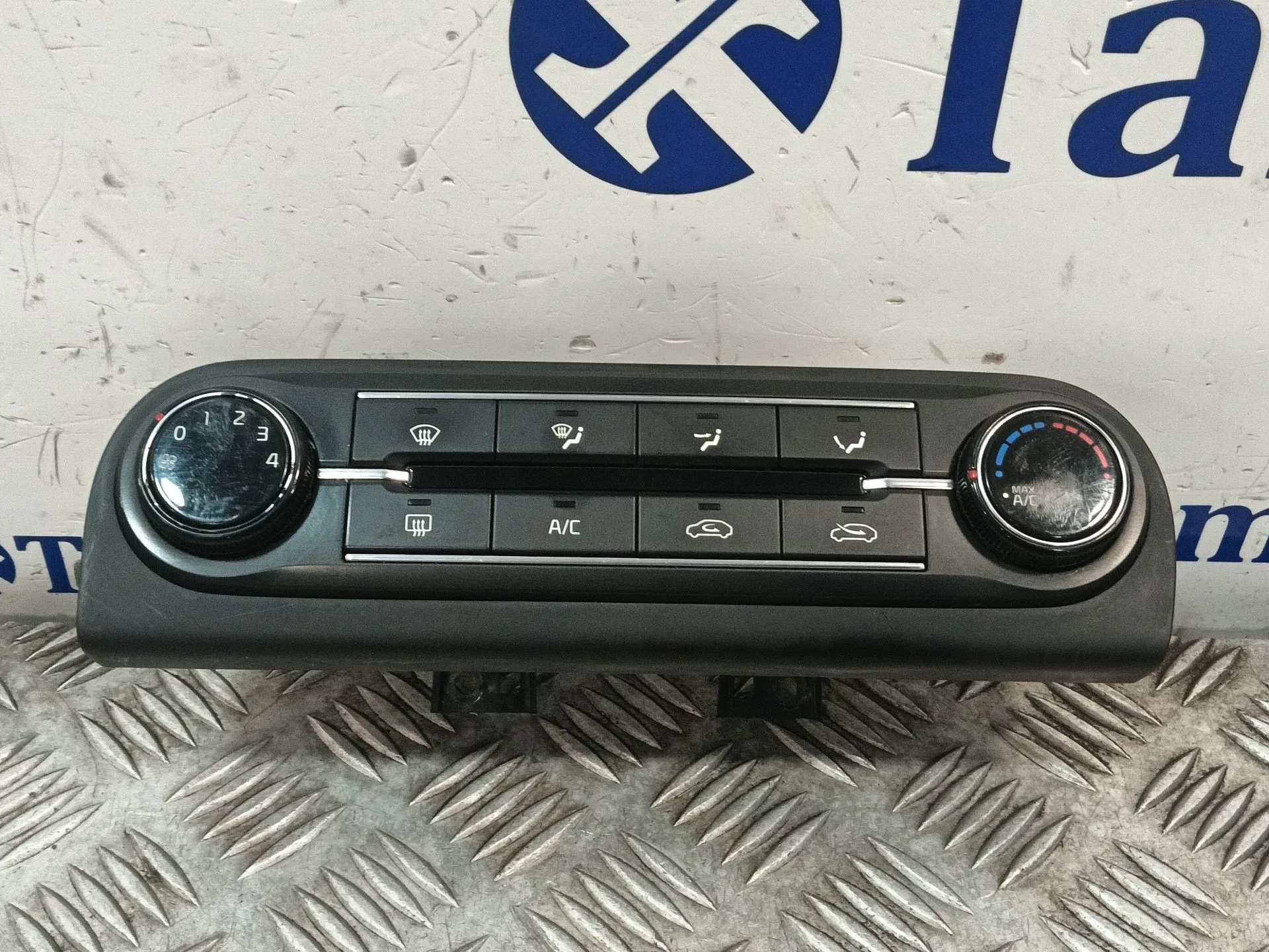 Mando Climatizador para Kia Ceed