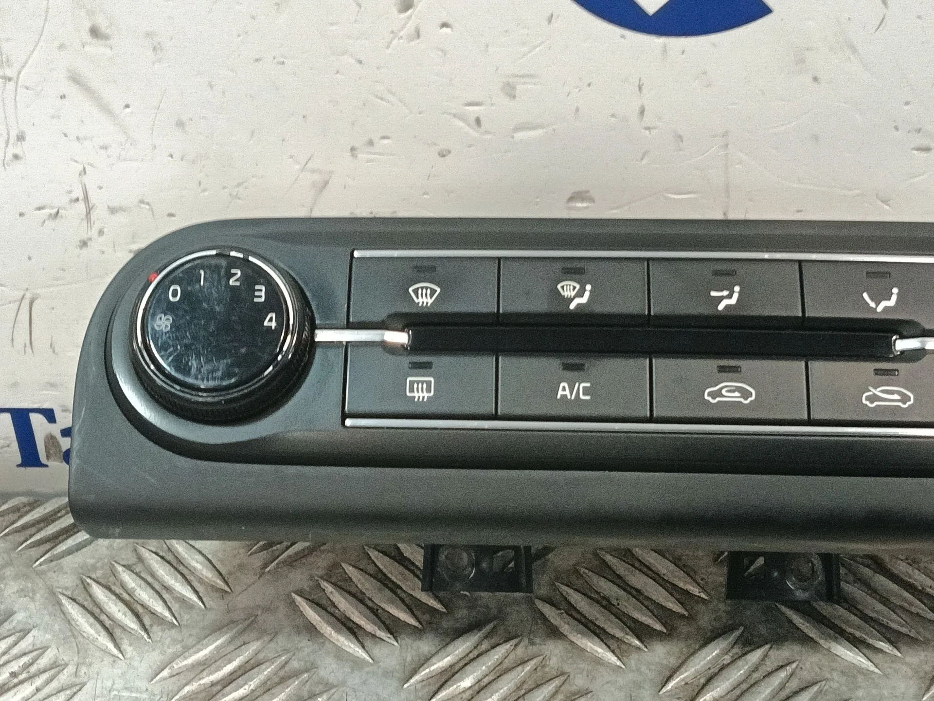 Mando Climatizador para Kia Ceed