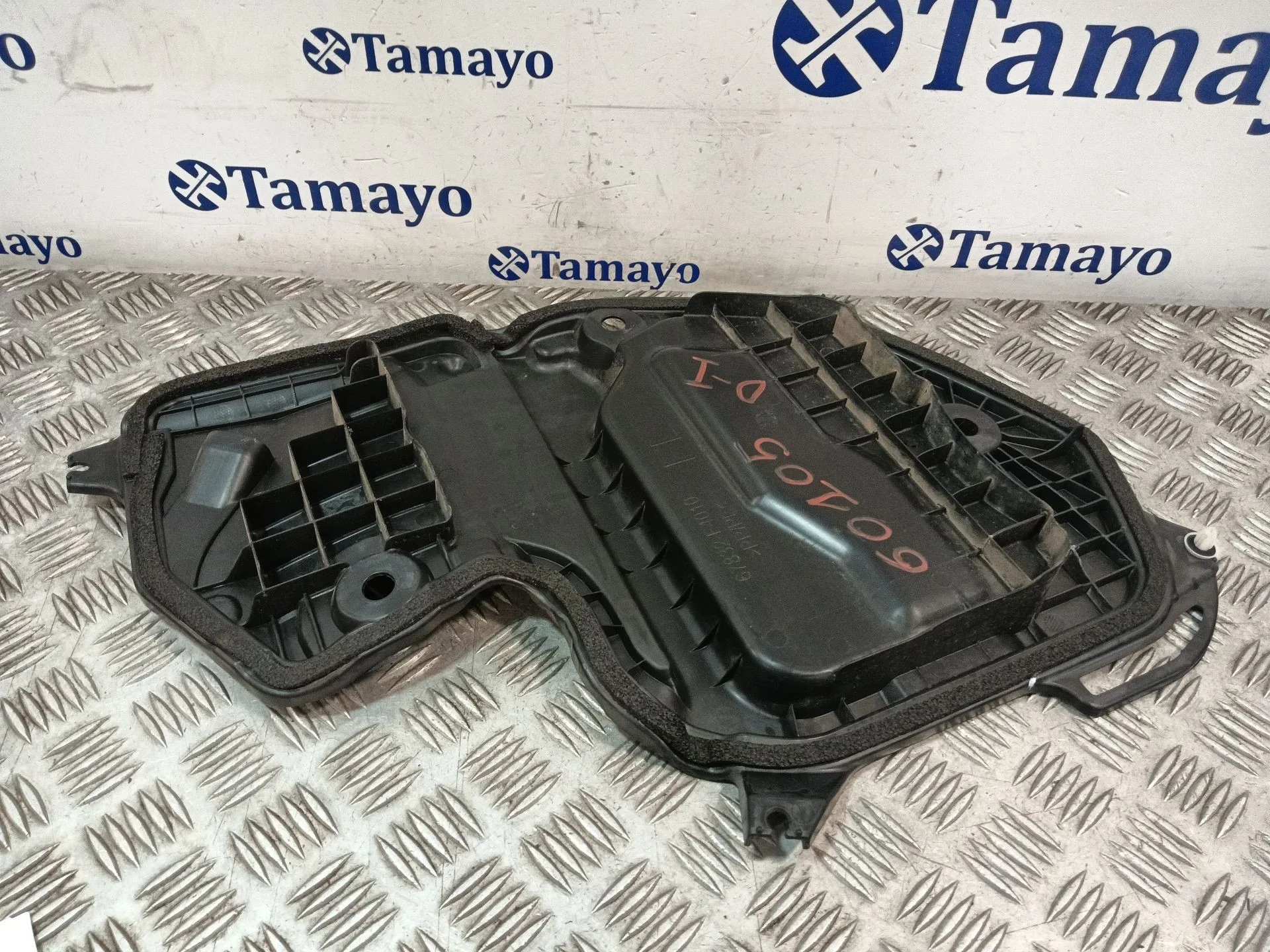 Moldura para Toyota C-Hr (_X1_)