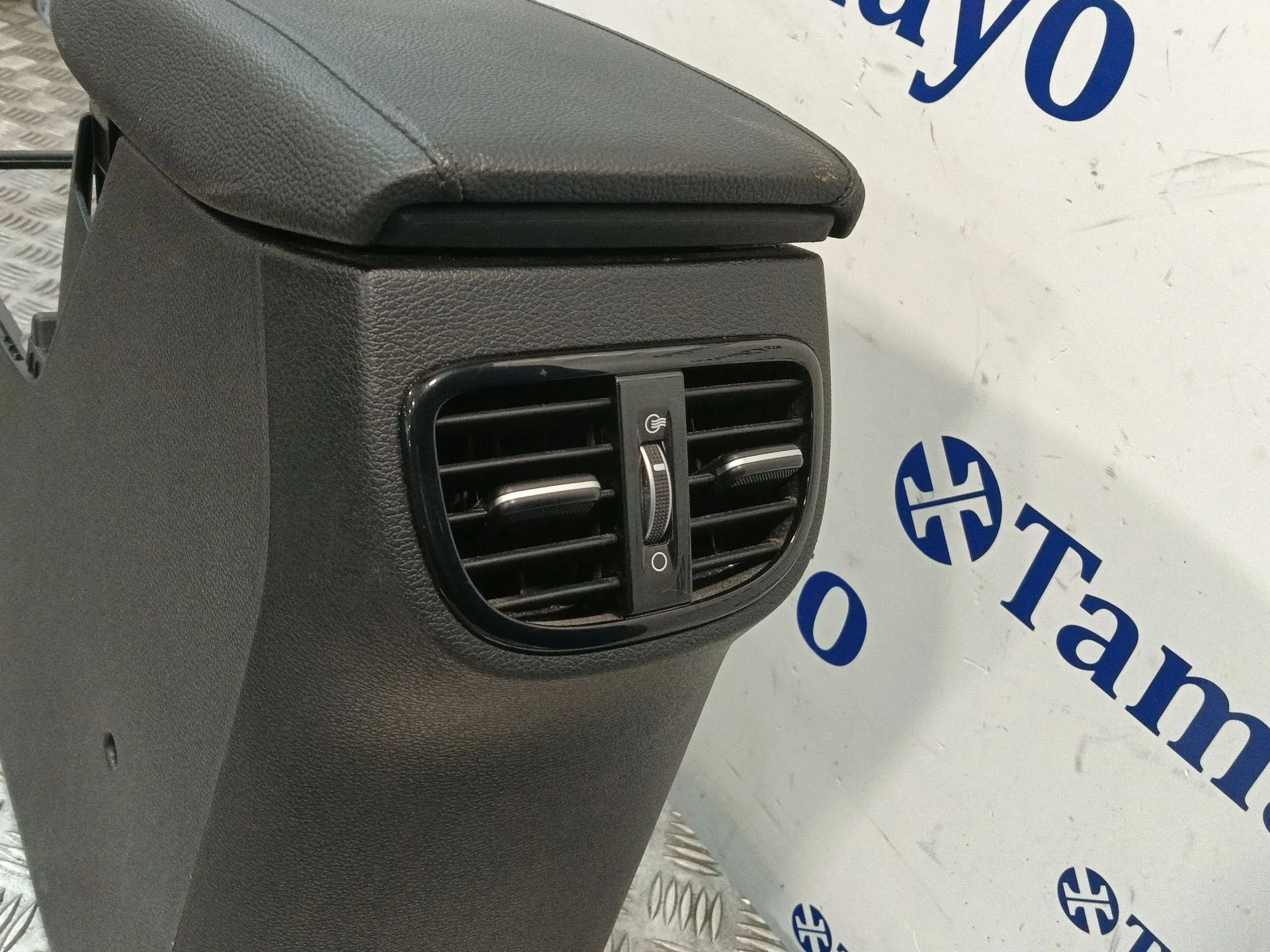 Apoyabrazos Central para Kia Xceed (Cd)