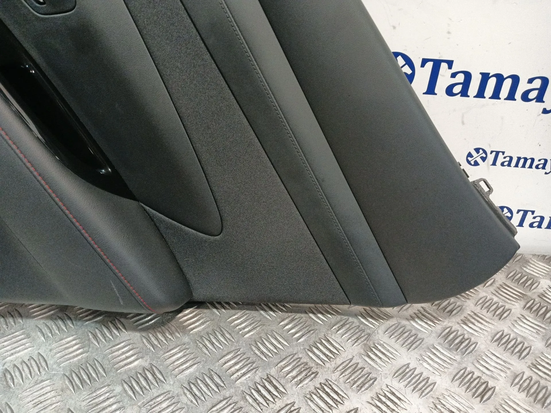 Guarnecido Puerta Trasera Derecha para Hyundai Tucson (Nx4E, Nx4A)