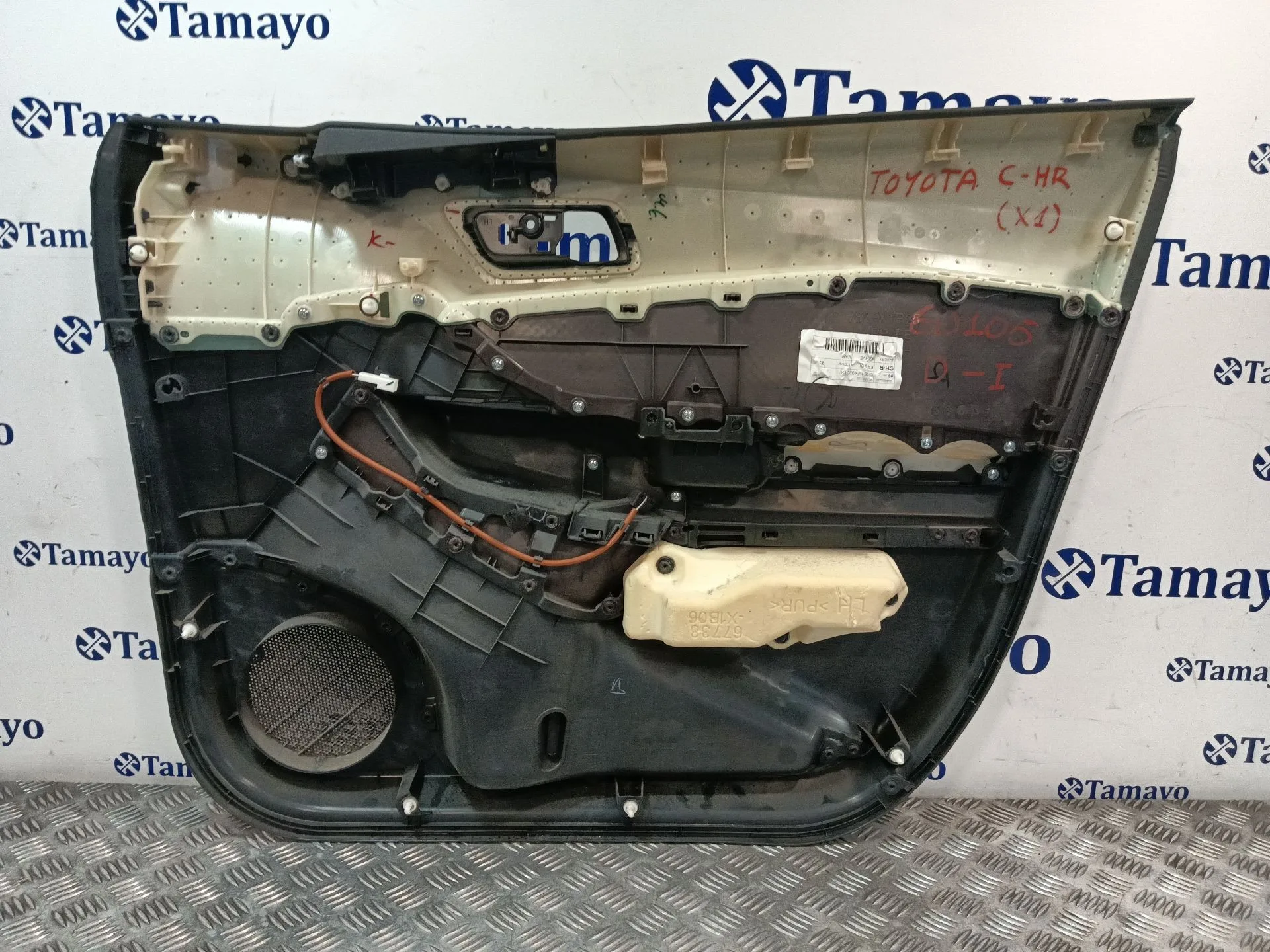 Guarnecido Puerta Delantera Izquierda para Toyota C-Hr (_X1_)