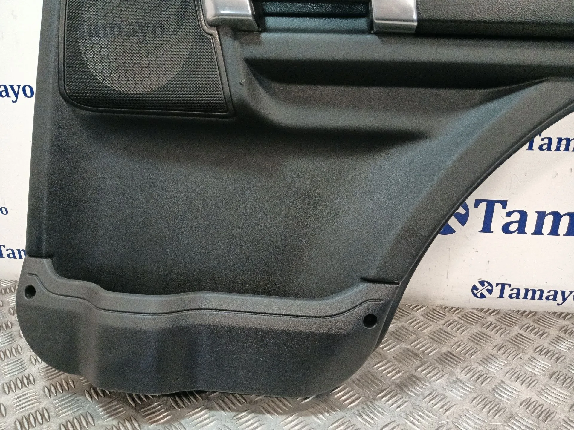 Guarnecido Puerta Trasera Derecha para Land Rover Discovery Iv (L319)