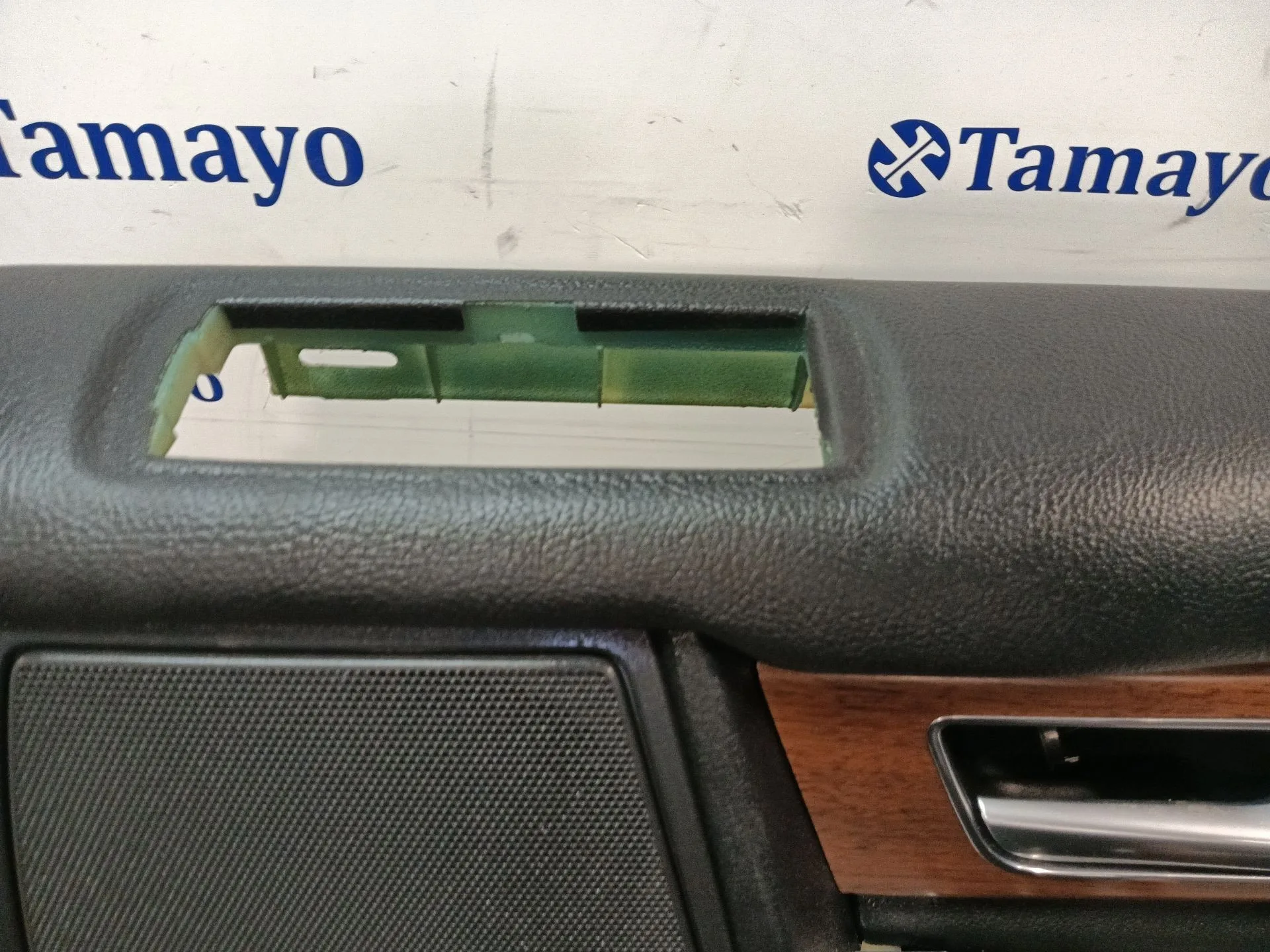 Guarnecido Puerta Trasera Derecha para Land Rover Discovery Iv (L319)