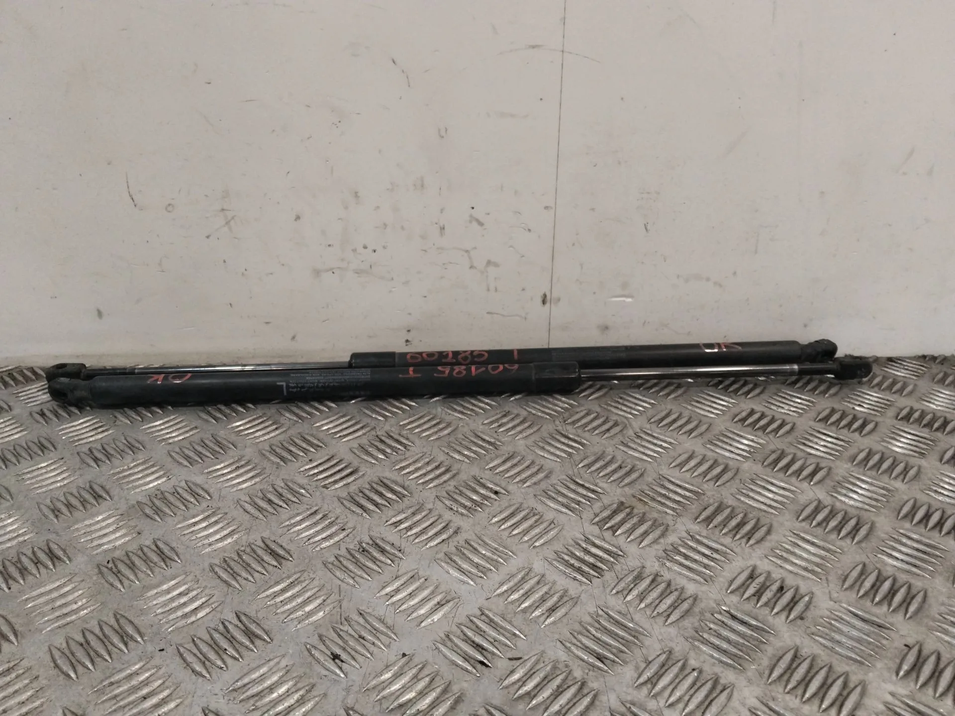 Amortiguadores Maletero / Porton para Honda Cr-V Iii (Re_)