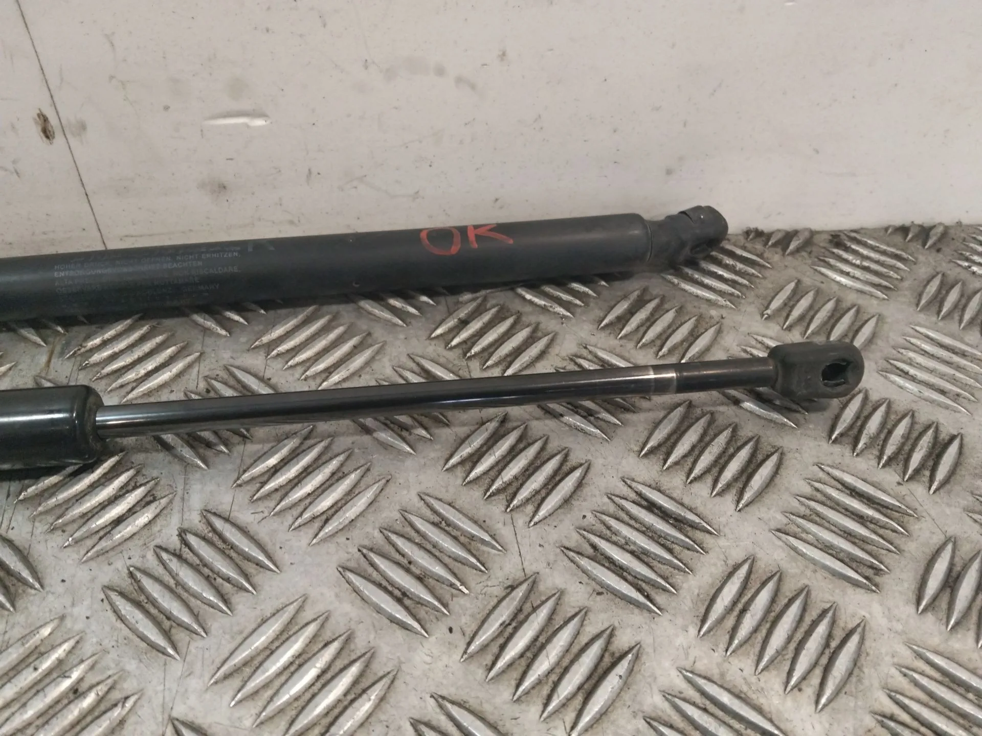 Amortiguadores Maletero / Porton para Honda Cr-V Iii (Re_)