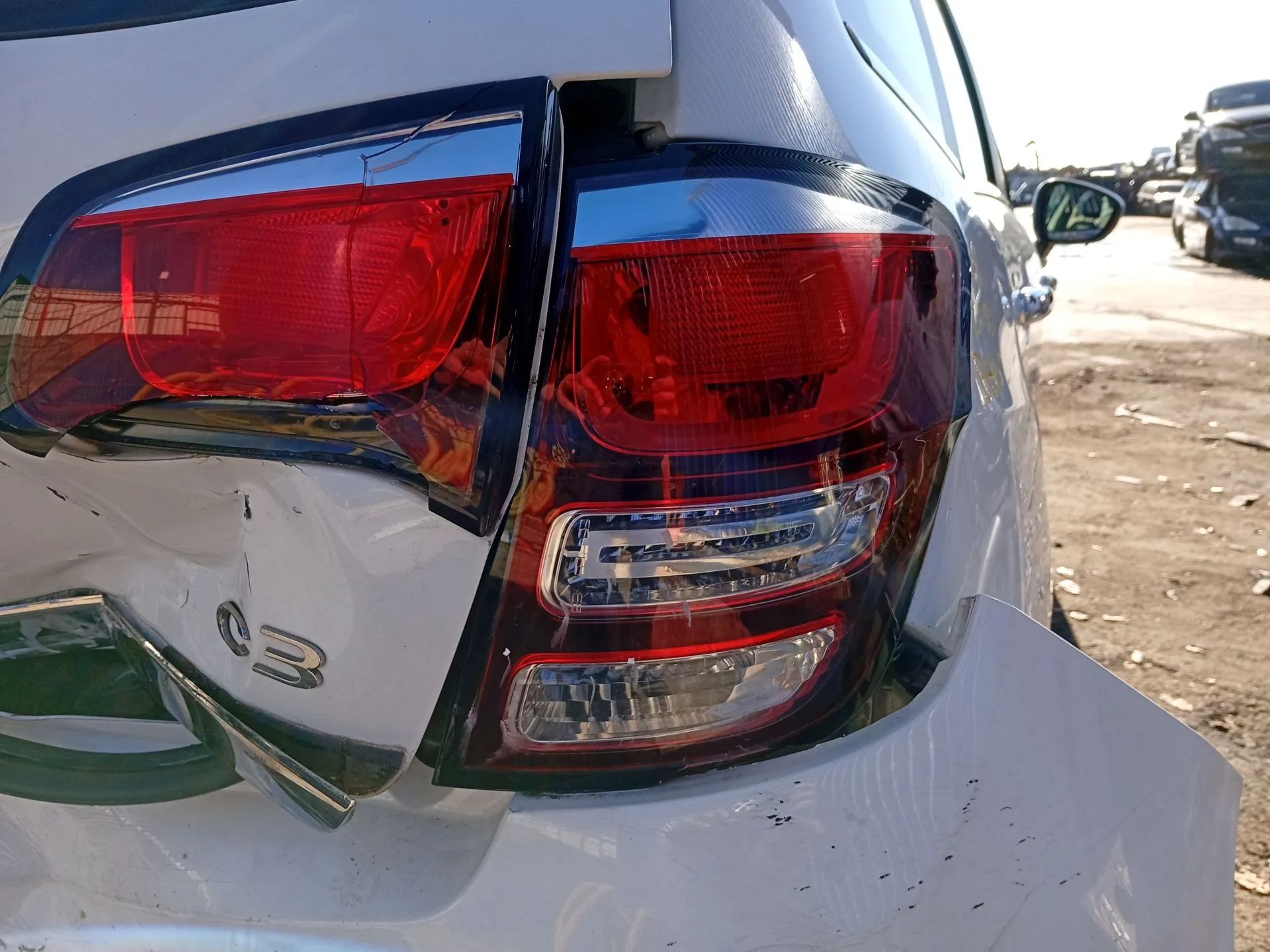 Piloto Trasero Derecho para Citroën C3 Ii (Sc_)