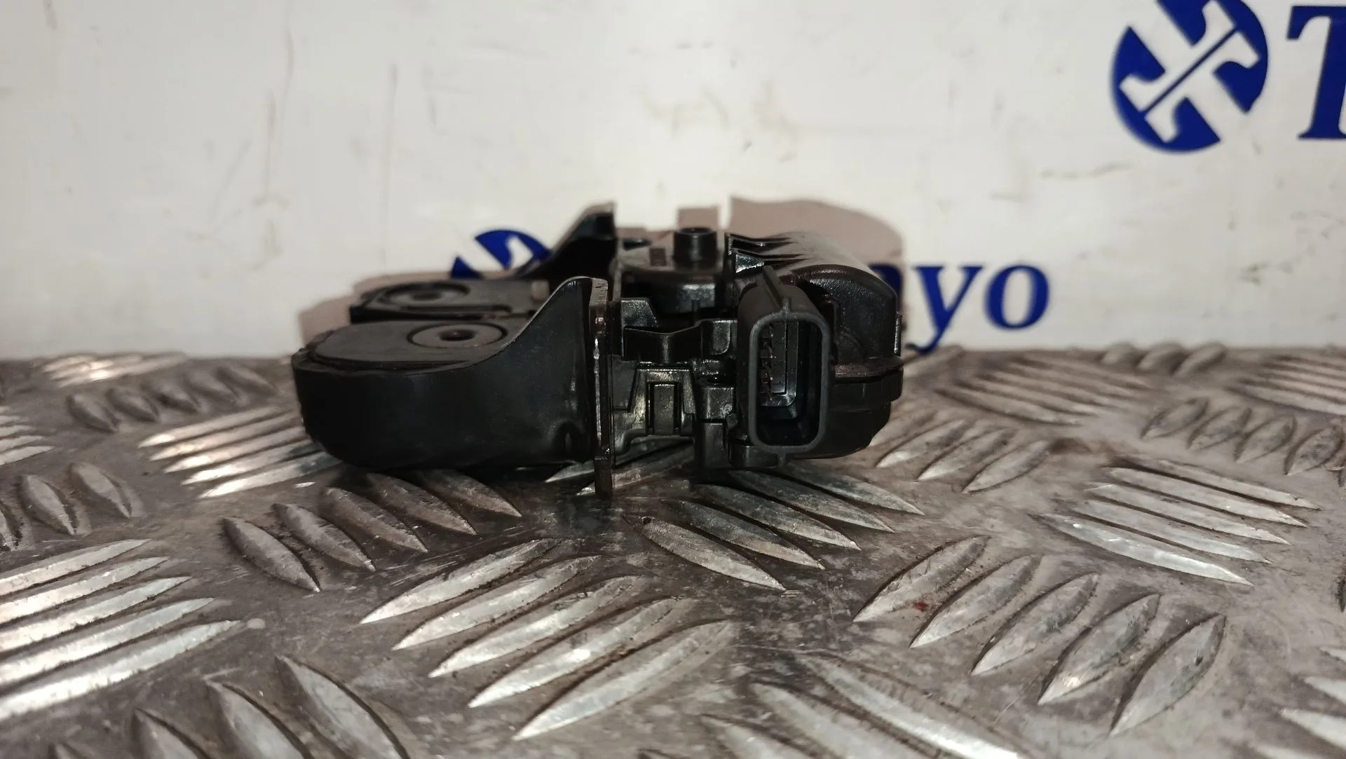 Cerradura Maletero / Porton para Renault Clio Iv