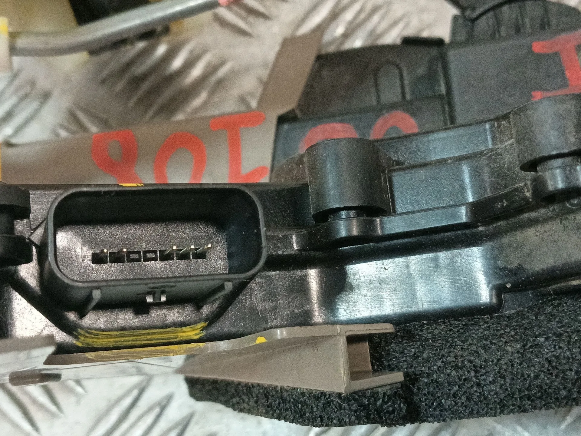 Cerradura Puerta Trasera Izquierda para Kia Xceed (Cd)
