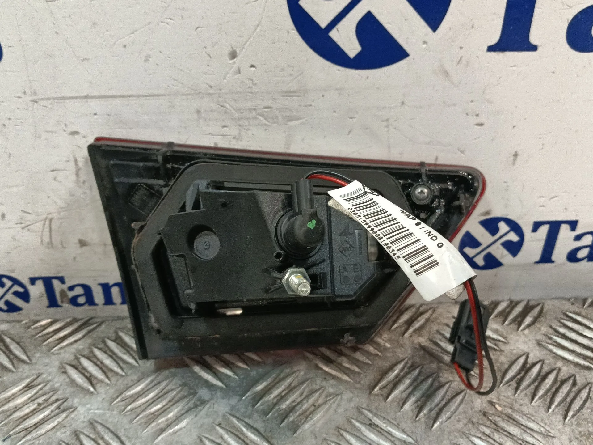 Piloto Trasero Derecho Interior para Renault Clio Iv