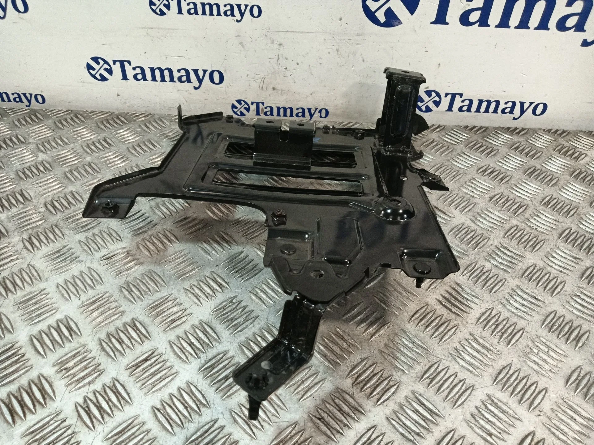 Soporte Bateria para Kia Xceed (Cd)